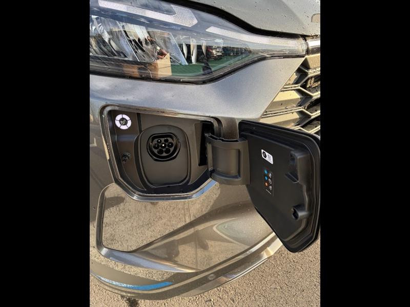 Ford Transit 320 L1H1 2.5 Duratec 232ch Hybride rechargeable Sport CVT  occasion  Glos - photo n8