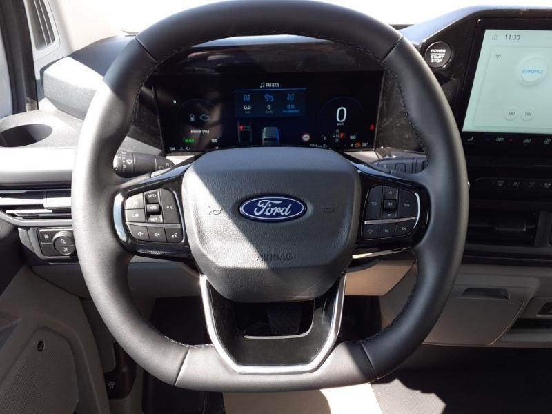 Ford Transit 320 L1H1 2.5 Duratec 232ch Hybride rechargeable Sport CVT  occasion  Saint-L - photo n8