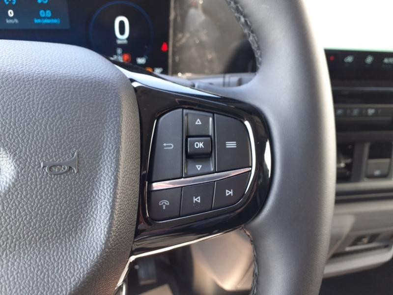 Ford Transit 320 L1H1 2.5 Duratec 232ch Hybride rechargeable Sport CVT  occasion  Saint-L - photo n11