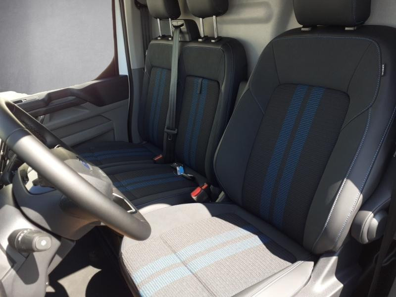 Ford Transit 320 L1H1 2.5 Duratec 232ch Hybride rechargeable Sport CVT  occasion  Saint-L - photo n3