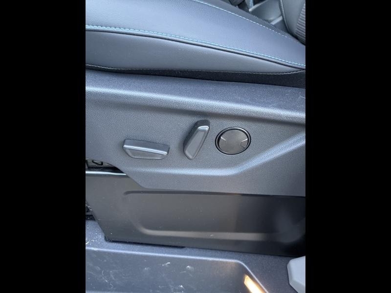 Ford Transit 320 L1H1 2.5 Duratec 232ch Hybride recheargeable Cabine Appr  occasion � Saint-Doulchard - photo n�18