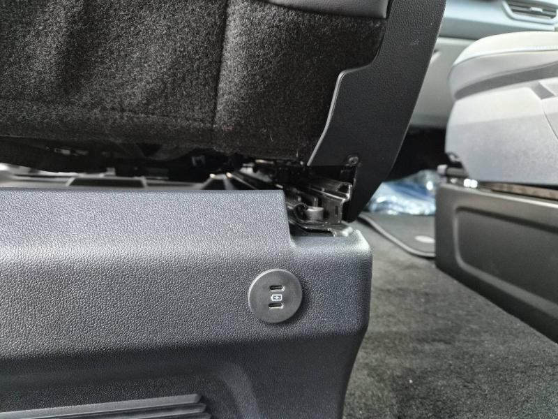 Ford Transit 320 L1H1 2.5 Duratec 232ch Hybride recheargeable Cabine Appr  occasion  Fleury-les-Aubrais - photo n18