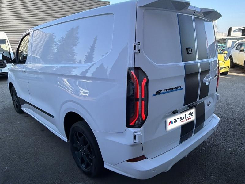 Ford Transit 320 L1H1 Electrique 160 kW 218ch Batterie 64 kWh Sport  occasion � Barberey-Saint-Sulpice - photo n�7