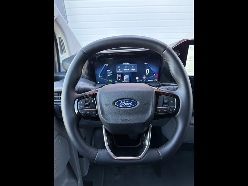 Ford Transit 320 L1H1 Electrique 160 kW 218ch Batterie 64 kWh Sport  occasion � Barberey-Saint-Sulpice - photo n�15