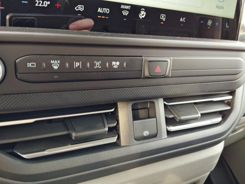 Ford Transit 320 L1H1 Electrique 160 kW 218ch Limited  occasion  Cherbourg-Octeville - photo n15