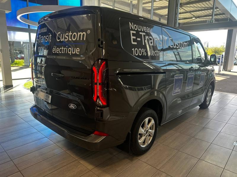Ford Transit 320 L1H1 Electrique 160 kW 218ch Limited  occasion  Dijon - photo n6