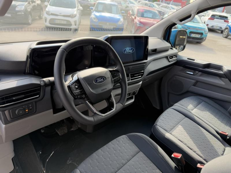 Ford Transit 320 L1H1 Electrique 160 kW 218ch Limited  occasion  Barberey-Saint-Sulpice - photo n10