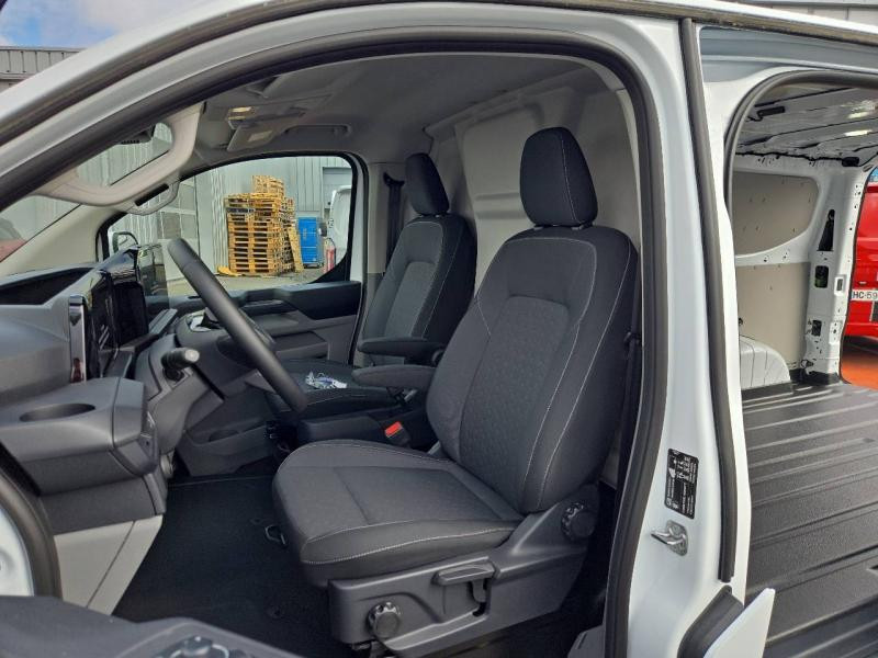 Ford Transit 320 L2H1 2.0 EcoBlue 136ch Limited BVA8  occasion  Fleury-les-Aubrais - photo n13