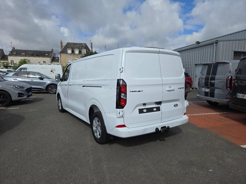 Ford Transit 320 L2H1 2.0 EcoBlue 136ch Limited BVA8  occasion  Fleury-les-Aubrais - photo n7