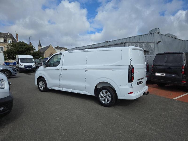Ford Transit 320 L2H1 2.0 EcoBlue 136ch Limited BVA8  occasion  Fleury-les-Aubrais - photo n8