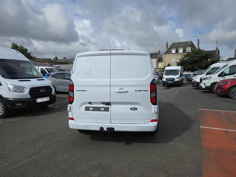 Ford Transit 320 L2H1 2.0 EcoBlue 136ch Limited BVA8  occasion  Fleury-les-Aubrais - photo n6