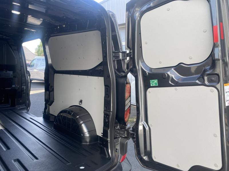 Ford Transit 320 L2H1 2.0 EcoBlue 150ch Limited  occasion  Fleury-les-Aubrais - photo n14