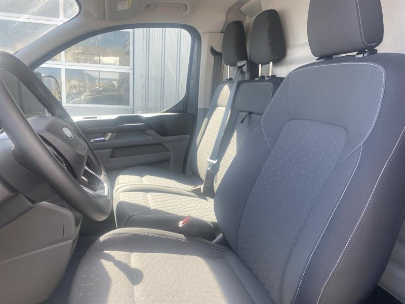 Ford Transit 320 L2H1 2.0 EcoBlue 150ch Limited  occasion  Fleury-les-Aubrais - photo n9