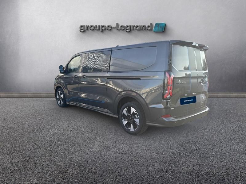 Ford Transit 320 L2H1 2.5 Duratec 232ch Hybride recheargeable Cabine Appr 2025 - photo n°7 Ford Transit 320 L2H1 2.5 Duratec 232ch Hybride recheargeable Cabine Appr  occasion à Pont-Audemer - photo n°7