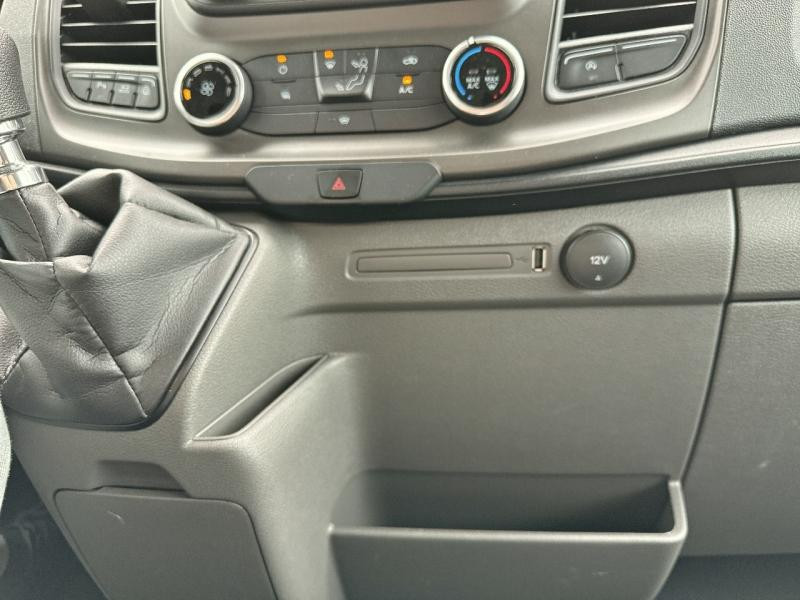 Ford Transit 350 L3H2 2.0 EcoBlue 130ch Trend Business 4x4  occasion  Cherbourg-Octeville - photo n16