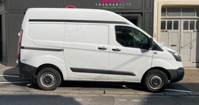 Ford Transit CUSTOM FOURGON 290 L1H2 2.0 TDCi 105 AMBIENTE  occasion à Cambrai - photo n°2