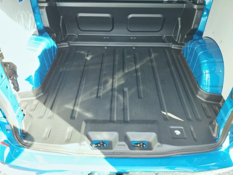 Ford Transit Fg 320 L1H1 2.0 EcoBlue 170ch Cabine Approfondie Sport BVA8  occasion à Cherbourg - photo n°6