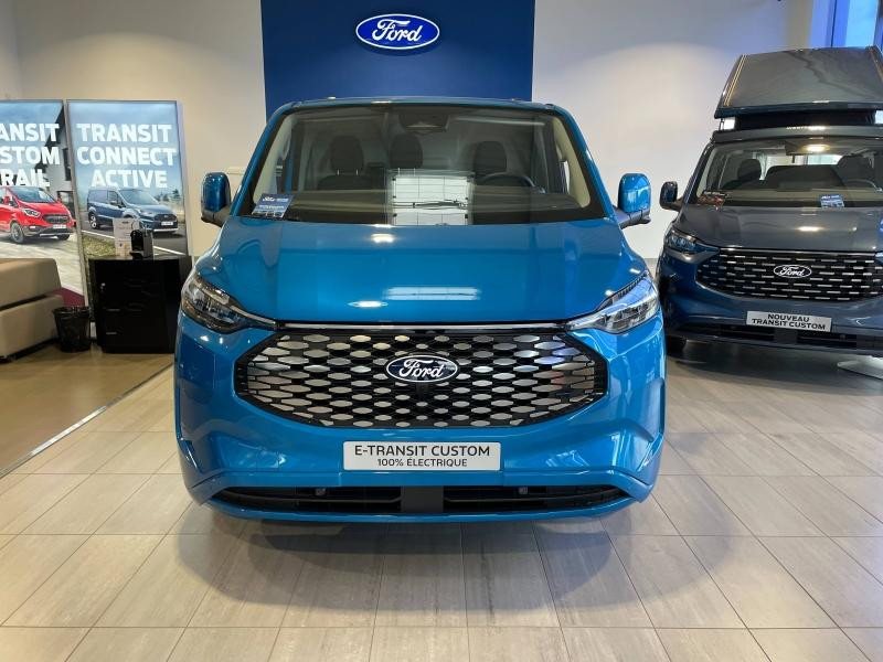Ford Transit Fg 320 L1H1 Electrique 160 kW 218ch Limited  occasion  Cesson - photo n5