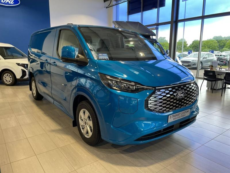 Ford Transit Fg 320 L1H1 Electrique 160 kW 218ch Limited  occasion  Cesson - photo n2