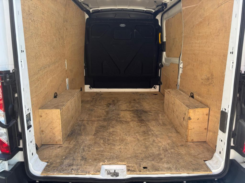 Ford Transit FOURGON t310 L2H2 2.0 ecoblue 130ch TREND  occasion � Lormont - photo n�17