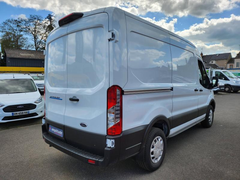 Ford Transit PE 350 L2H2 135 kW Batterie 75/68 kWh Trend Business  occasion à Amilly - photo n°8