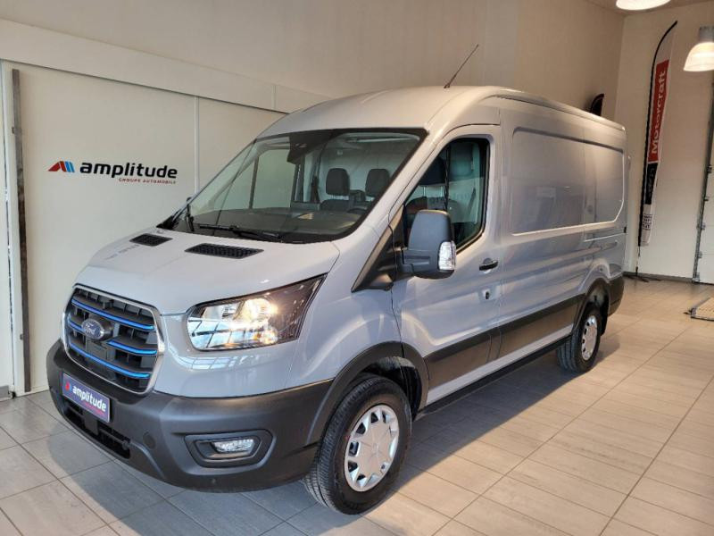 Ford Transit PE 350 L2H2 135 kW Batterie 75/68 kWh Trend Business  occasion à Chaumont