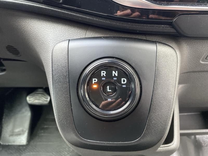 Ford Transit PE 390 L2H2 198 kW Batterie 75/68 kWh Trend Business  occasion � Saint-Doulchard - photo n�19