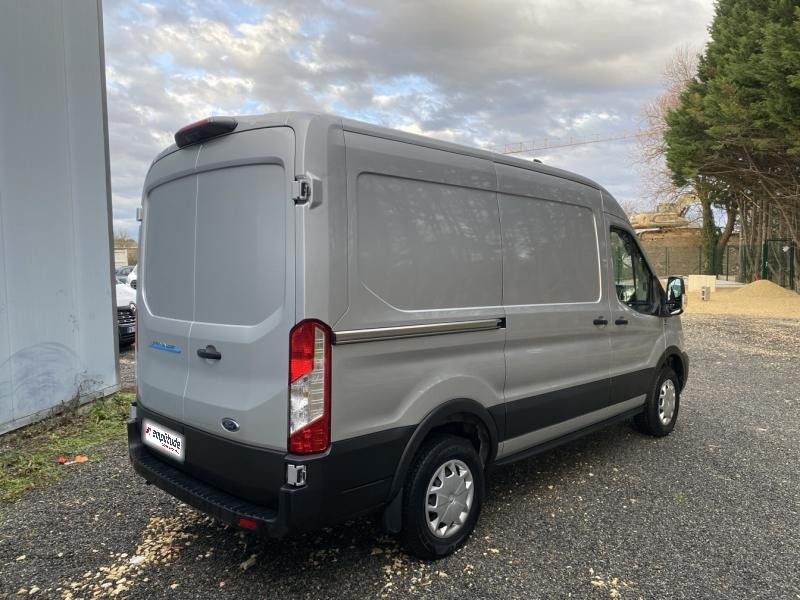 Ford Transit PE 390 L2H2 198 kW Batterie 75/68 kWh Trend Business  occasion � Saint-Doulchard - photo n�7