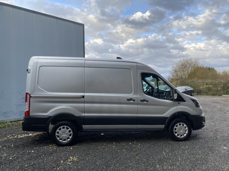 Ford Transit PE 390 L2H2 198 kW Batterie 75/68 kWh Trend Business  occasion � Saint-Doulchard - photo n�8