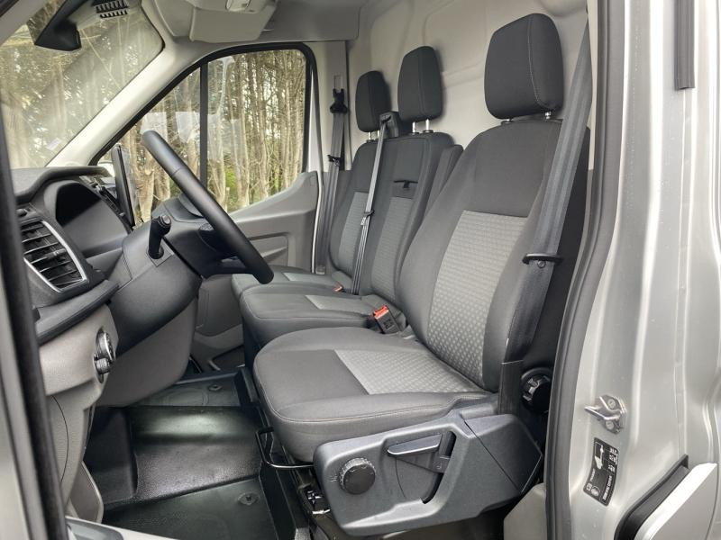 Ford Transit PE 390 L2H2 198 kW Batterie 75/68 kWh Trend Business  occasion � Saint-Doulchard - photo n�10