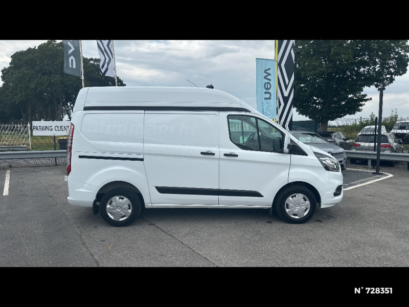 Ford Transit TRANSIT CUSTOM FOURGON 300 L1H2 2.0 ECOBLUE 105 TREND BUSINE 2022 - photo n°5 Ford Transit TRANSIT CUSTOM FOURGON 300 L1H2 2.0 ECOBLUE 105 TREND BUSINE  occasion à Crépy-en-Valois - photo n°5