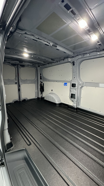 Ford Transit Transit custom II 320 L2H1 2.0 Ecoblue 170ch Limited BVA8  occasion  SAINT-GREGOIRE - photo n8