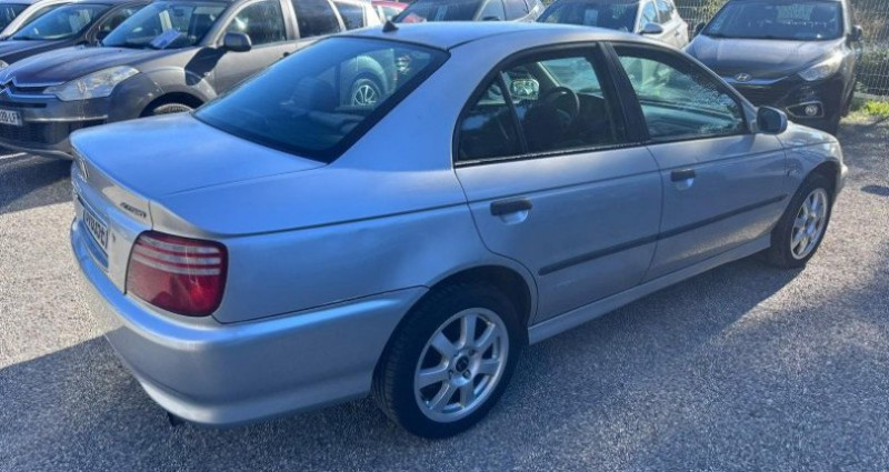 Honda Accord 1.8I 136CH LS 5P  occasion � LA FARLEDE - photo n�4