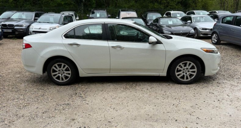 Honda Accord 2.0 i-VTEC 156cv BVA Elegance 2e main  occasion  Sathonay-Camp - photo n5