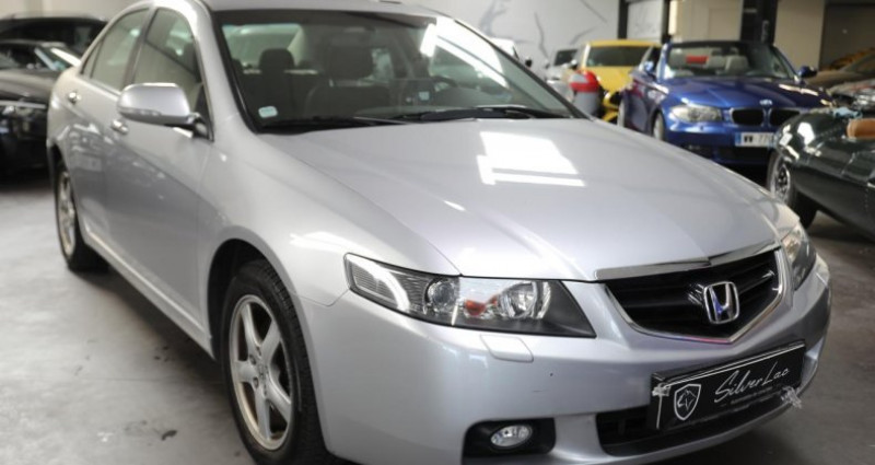 Honda Accord 2.4 iVTEC 190 BVA EXECUTIVE / TOIT OUVRANT 2004 - photo n°3 Honda Accord 2.4 iVTEC 190 BVA EXECUTIVE / TOIT OUVRANT  occasion à SAINT LAURENT DU VAR - photo n°3