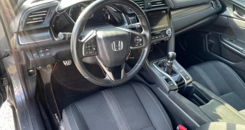 Honda Civic 1.0 IVTEC 129 CH EXECUTIVE + ATTELAGE 2017 - photo n°5 Honda Civic 1.0 IVTEC 129 CH EXECUTIVE + ATTELAGE  occasion à Saint-Sève - photo n°5