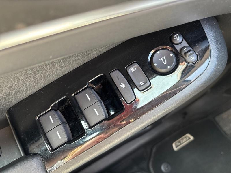 Honda HR-V 1.5 i-MMD 131ch e:HEV Advance 2024 - photo n°18 Honda HR-V 1.5 i-MMD 131ch e:HEV Advance  occasion à Arnage - photo n°18