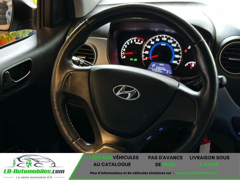 Hyundai i10 1.0 66 BVA 2017 - photo n°9 Hyundai i10 1.0 66 BVA  occasion à Beaupuy - photo n°9