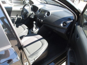 Hyundai i10 1.0 66 BVM  occasion  Beaupuy - photo n3