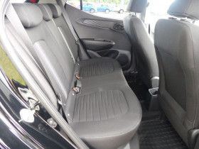 Hyundai i10 1.0 67 BVA  occasion  Beaupuy - photo n7