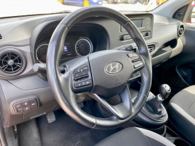 Hyundai i10 1.0 67 BVM  occasion  Beaupuy - photo n5