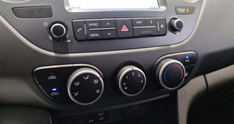 Hyundai i10 1.0 67 Comfort 2019 - photo n°7 Hyundai i10 1.0 67 Comfort  occasion à MIONS - photo n°7