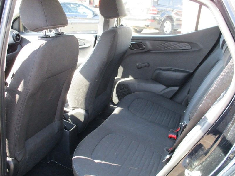 Hyundai i10 1.2 84 BVM  occasion  Beaupuy - photo n5