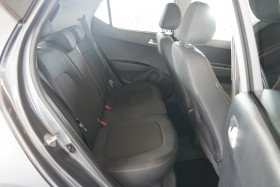 Hyundai i10 1.2 87 BVA  occasion  Beaupuy - photo n7