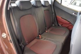 Hyundai i10 1.2 87 BVA  occasion  Beaupuy - photo n6