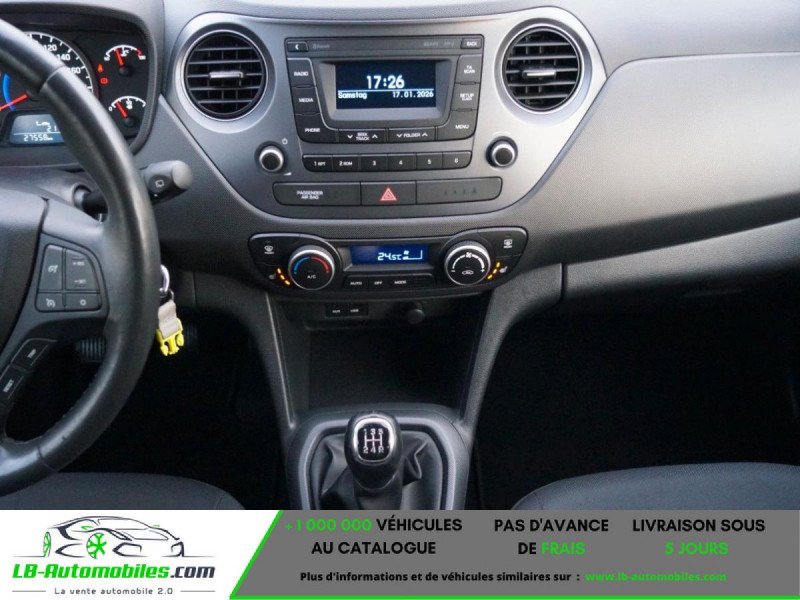 Hyundai i10 1.2 87 BVM  occasion � Beaupuy - photo n�3