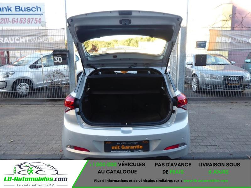 Hyundai i20 1.0 T-GDi 100 BVA 2017 - photo n°11 Hyundai i20 1.0 T-GDi 100 BVA  occasion à Beaupuy - photo n°11