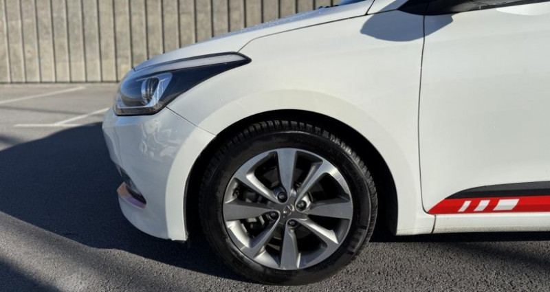 Hyundai i20 1.0 T-GDi 100 Edition #Navi 2017 - photo n°5 Hyundai i20 1.0 T-GDi 100 Edition #Navi  occasion à VILLENEUVE LOUBET - photo n°5