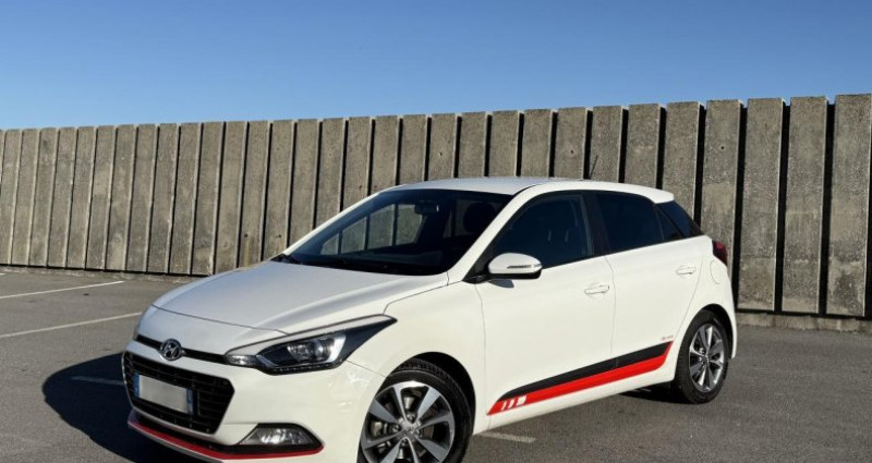 Hyundai i20 1.0 T-GDi 100 Edition #Navi 2017 Hyundai i20 1.0 T-GDi 100 Edition #Navi  occasion à VILLENEUVE LOUBET
