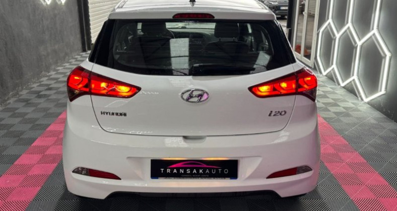 Hyundai i20 Edition Clim 1.2 75 ch ~ CT OK ~ Climatisation ~ Bluetooth ~ 2017 - photo n°5 Hyundai i20 Edition Clim 1.2 75 ch ~ CT OK ~ Climatisation ~ Bluetooth ~  occasion à MANOSQUE - photo n°5